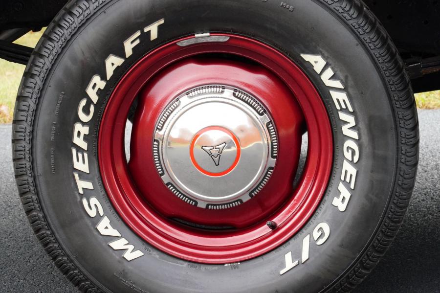 Колеса Dodge D100 Custom Pickup 1979 года  (фото 64 из 92)